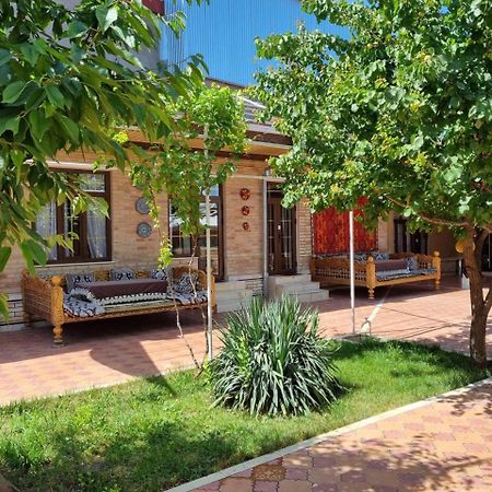 Salomat Guest House Самарканд Экстерьер фото