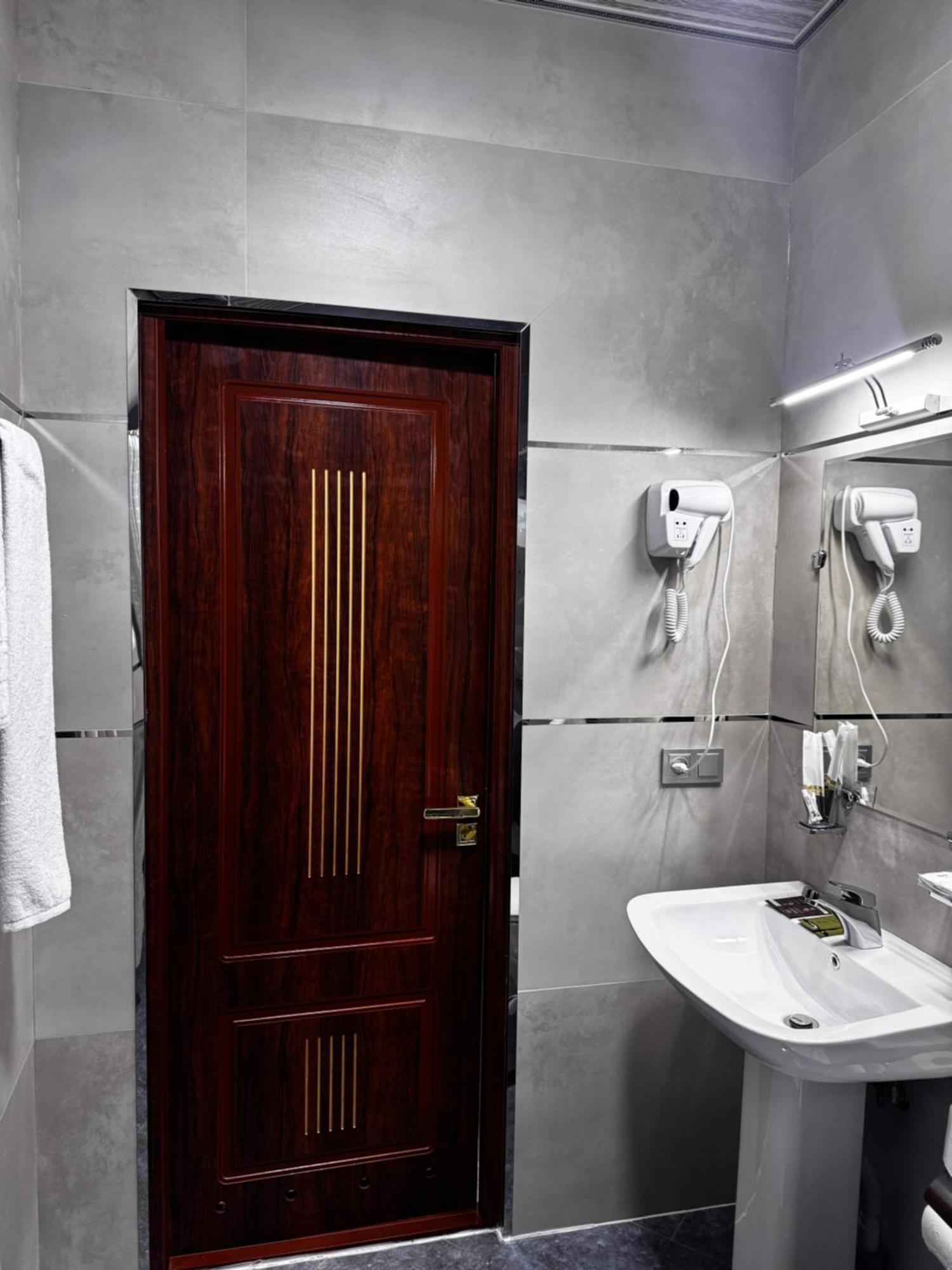 Salomat Guest House Самарканд Экстерьер фото